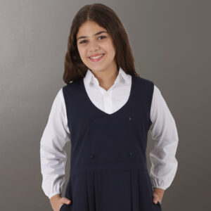 زي مدرسي بتصميم حديث